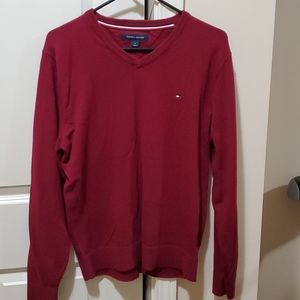 tommy sweater 12